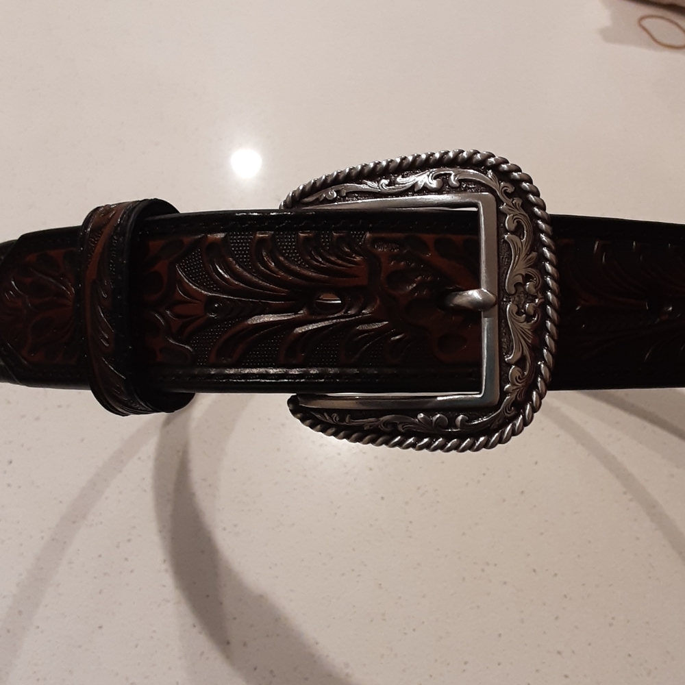 ARIAT LEATHER TOOLED BELT 36 Limited Edition Belt